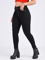 JEAN CLASICO NEGRO CON COSTURA BLANCO