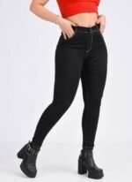 JEAN CLASICO NEGRO CON COSTURA BLANCO - Imagen 4