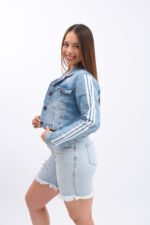 CAMPERA RIGIDA CELESTE CON TRES TIRAS - Imagen 4