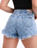 SHORTS RÍGIDO CELESTE PLAYERO - Imagen 2