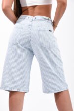 Bermuda Baggy Rígido Celeste Rayado - Imagen 2