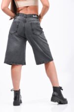 Bermuda Baggy Rígido Gris Con Bigotes - Imagen 3