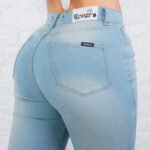 JEAN OXFORD RE-ELASTIZADO CELESTE OXIDO CON ROTURAS LASER - Imagen 8