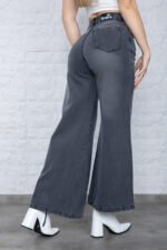 JEAN MEGA WIDE RIGIDO GRIS CON BIGOTES - Imagen 2