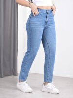 JEAN MOM RIGIDO CELESTE CON BIGOTES LASER