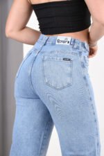 JEAN WIDE RIGIDO CELESTE CON CINTURA REGULADORA - Imagen 4