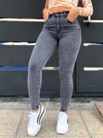 JEAN ELASTIZADO GRIS NEVADO