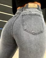 JEAN WIDE GRIS RIGIDO CON ROTURAS Y BIGOTES LASER - Imagen 8