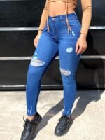 JEAN ELASTIZADO AZUL CON ROTURAS Y BIGOTES LASER