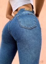 JEAN MOM RIGIDO AZUL CON ROTURAS LASER. - Imagen 4