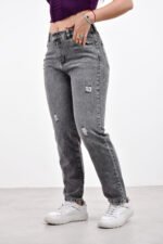 JEAN MOM RÍGIDO GRIS CON ROTURAS LÁSER - Imagen 3