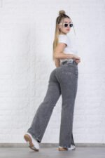 JEAN WIDE ELASTIZADO GRIS CON AVERTURA EN LA BOTA - Imagen 7