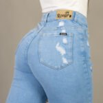 PANTALON CHUPIN CELESTE CON ROTURAS - Imagen 9